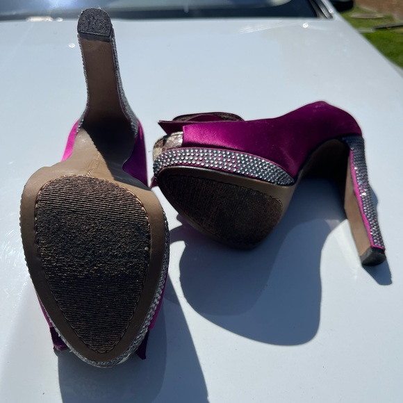 Rhinestone Heels - Picture 4 of 5